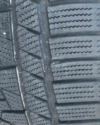 4 pneumatici  Royalblack   255/45R19  anno 2023