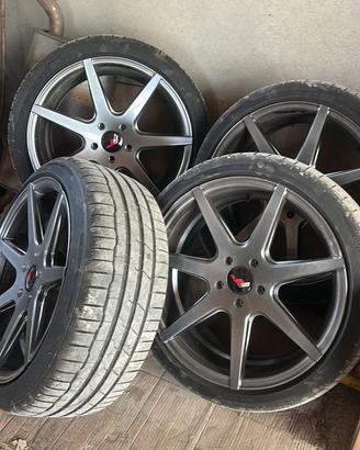 Japan racing 18x8.5 et 30 5x110(giulietta)
