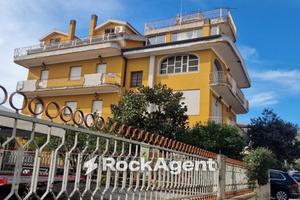 Immobile di 53 m² con 2 locali a Montepaone