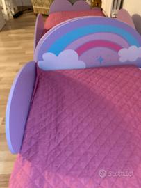 2 lettini da campo, e due per bambina