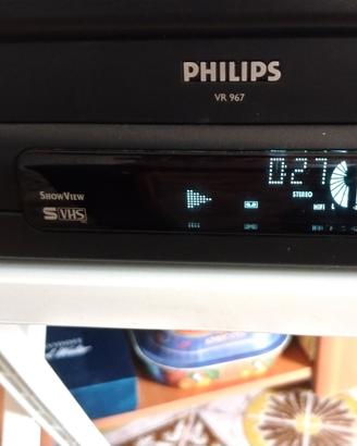 Videoregistratore super Vhs 