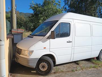 Furgone Sprinter Mercedes