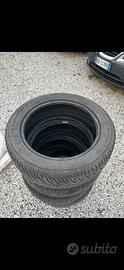 SET 4 GOODRICH 195/55 R16 INVERNALI