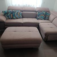 divano angolare con penisola 