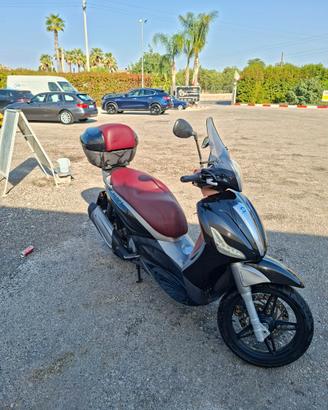 Beverly 350 sport touring anno 2016 40000km