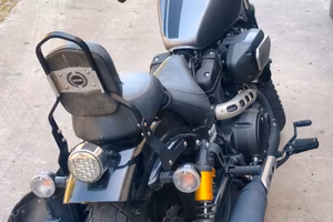 Yamaha XV 950 R ABS customizzata