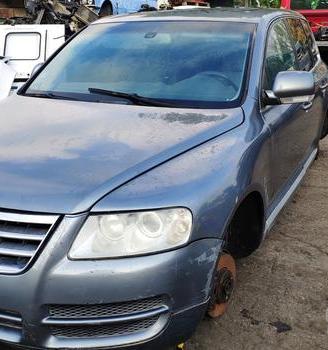 Ricambi Volkswagen Touareg anno 06 cil 2.5 R5 tdi