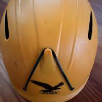 Casco alpinismo