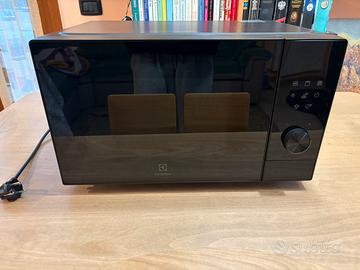 ELECTROLUX EMZ729EMK MICROONDE + GRILL