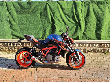 KTM 1290 Superduke 3.0 FULL OPTIONAL MILANO