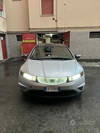 Honda civic 1-8 vtec