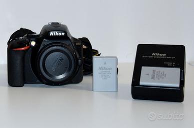 Nikon fotocamera D5600 Reflex 24MP 2batt