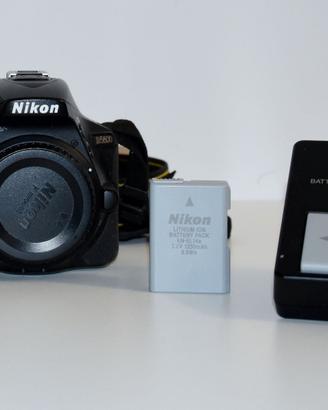 Nikon fotocamera D5600 Reflex 24MP 2batt