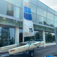 Catamarano Hobie Cat 15 con carrello Ellebi