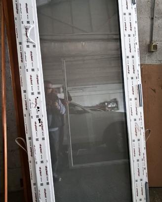 Porta pvc triplo vetro profilo 80mm nuova