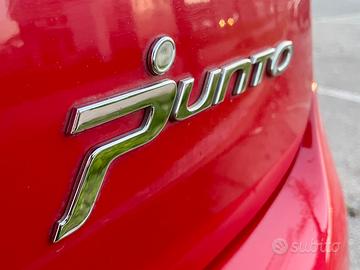 FIAT GRANDE PUNTO GPL 5 PORTE BRILLANTEMENTE