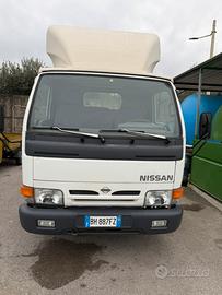 Nissan Cabstar E11
