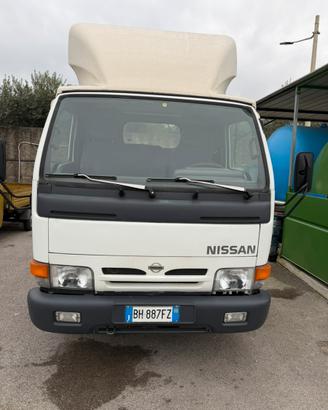 Nissan Cabstar E11