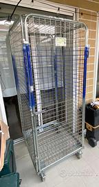 Roll con ruote e ripiani