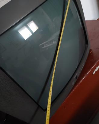 Televisore CRT Saba per vecchie console 