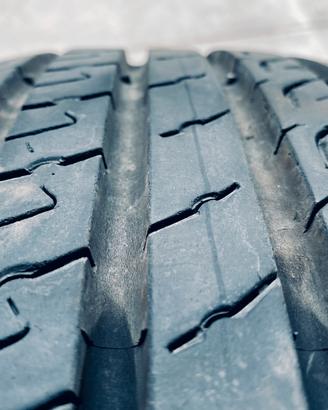 N.2 Pneumatici auto 205/60 R16 92H