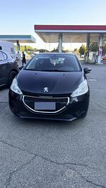 Peugeou 208