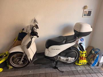 Aprilia scarabeo 125 