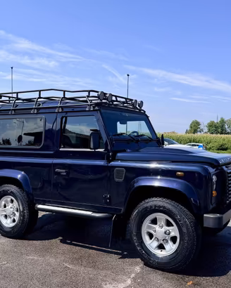 LAND ROVER Defender 90 td4 2012