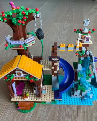 Casa sull’albero  lego friends 41122