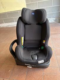seggiolino isofix Chicco fino a 125cm