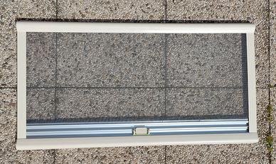 oscurante e zanzariera NRF per camper