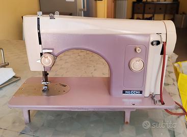 Macchina per cucire Necchi