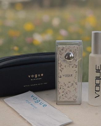 Set Originale Vogue Eyewear – Astuccio, Spray, Pan