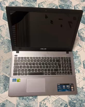 Notebook Asus F550CC
