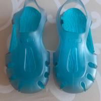 Scarpe piscina Decathlon