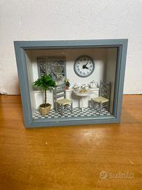 DIORAMA VINTAGE LEGNO CUCINA OROLOGIO MODELLINO