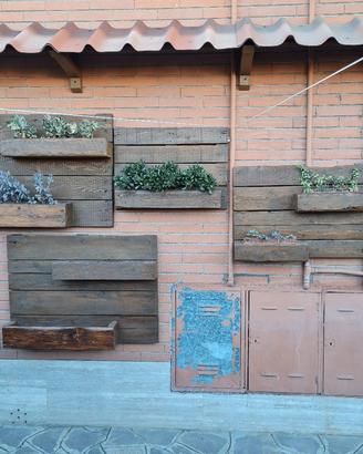 Fioriere in legno 