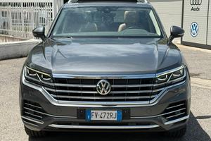 Volkswagen Touareg 3.0 V6 TDI SCR Advanced Tetto