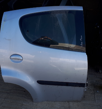 Sportello porta posteriore dx peugeot 107