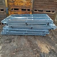pedane in ferro zincate