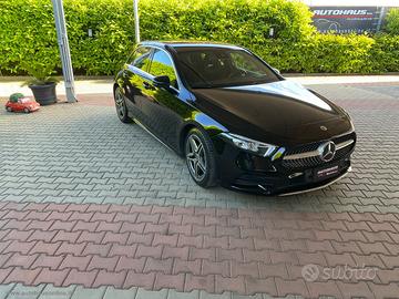 MERCEDES-BENZ A 180 d Automatic Premium