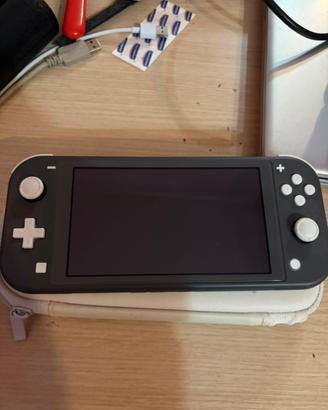 Nintendo switch lite perfetta