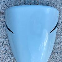 Tappo copri sella passeggero Suzuki originale