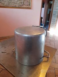 pentola e scolapasta 