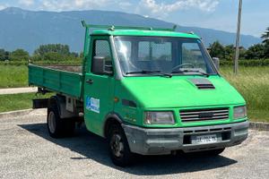 IVECO DAILY 35-8 ASPIRATO RIBALTABILE TRILATERALE 