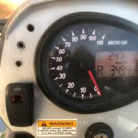 Quad arctic cat 1000