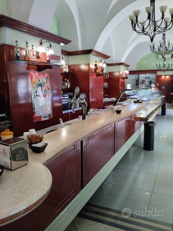 Investimento bar pasticceria paesi etnei