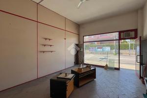 LABORATORIO A BERNAREGGIO