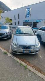 Mercedes-Benz Classe A 180 cdi (2006) 