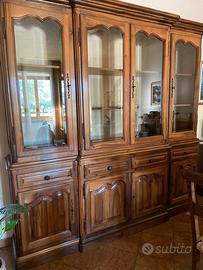 Cristalliera in legno di noce massello